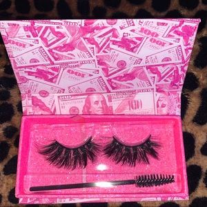 Mink lashes